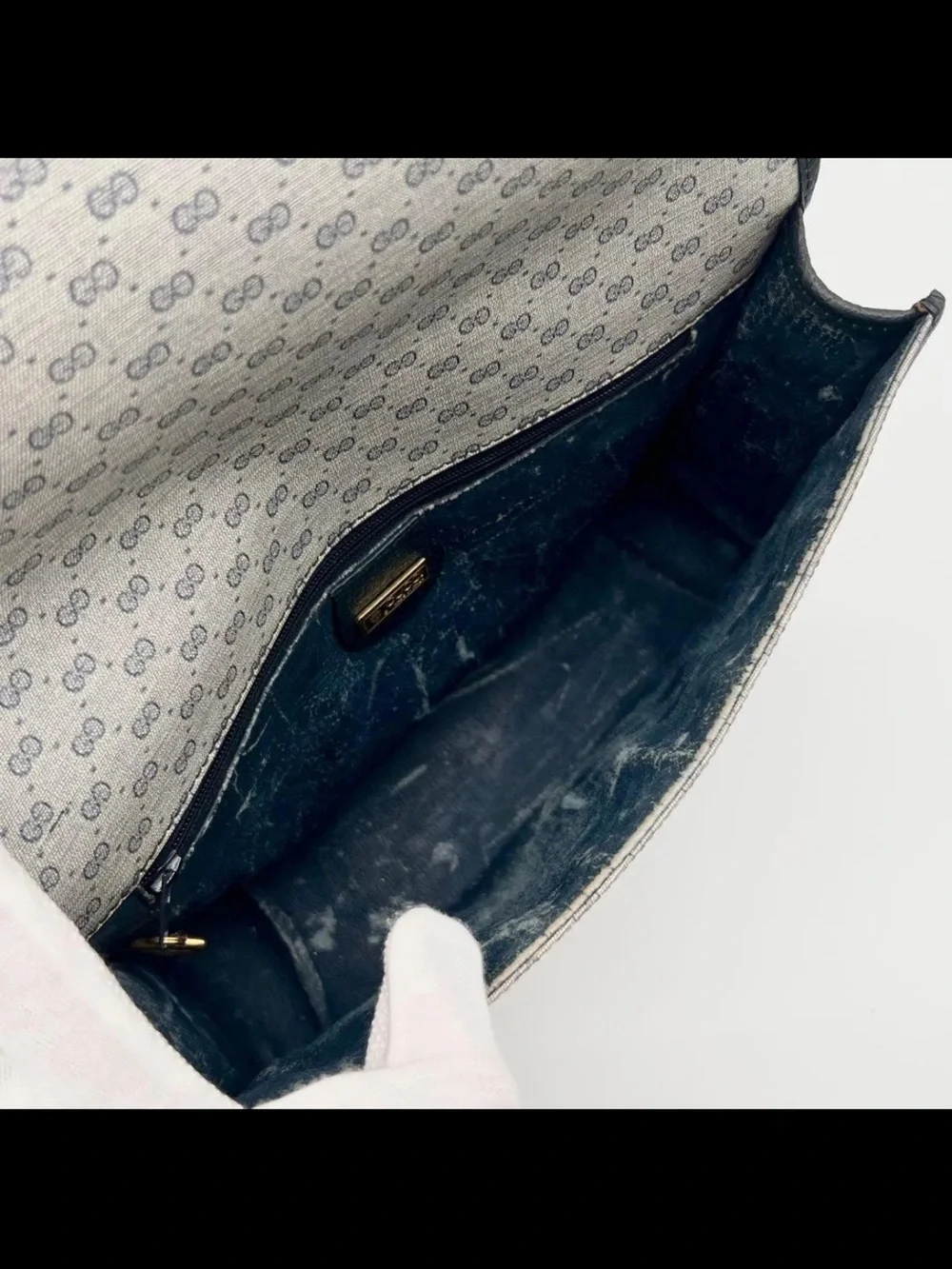 Gucci Gray/Black Monogram Messenger Bag
